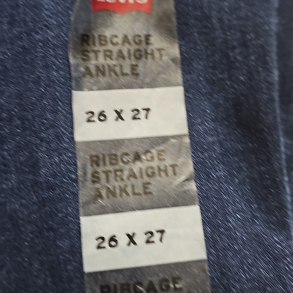 Levi's Women's 724 Ribcage High Rise Straight Ankle Jeans Inseam 27 - Picture 6 of 6